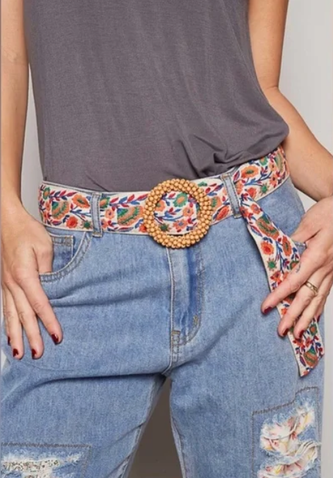 Beaded Circle Buckle Floral Pattern Belt
